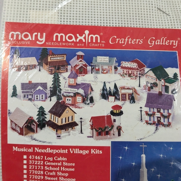 Mary Maxim musical village plastic canvas needlepoint kit Hotel #80269 - Picture 4 of 7